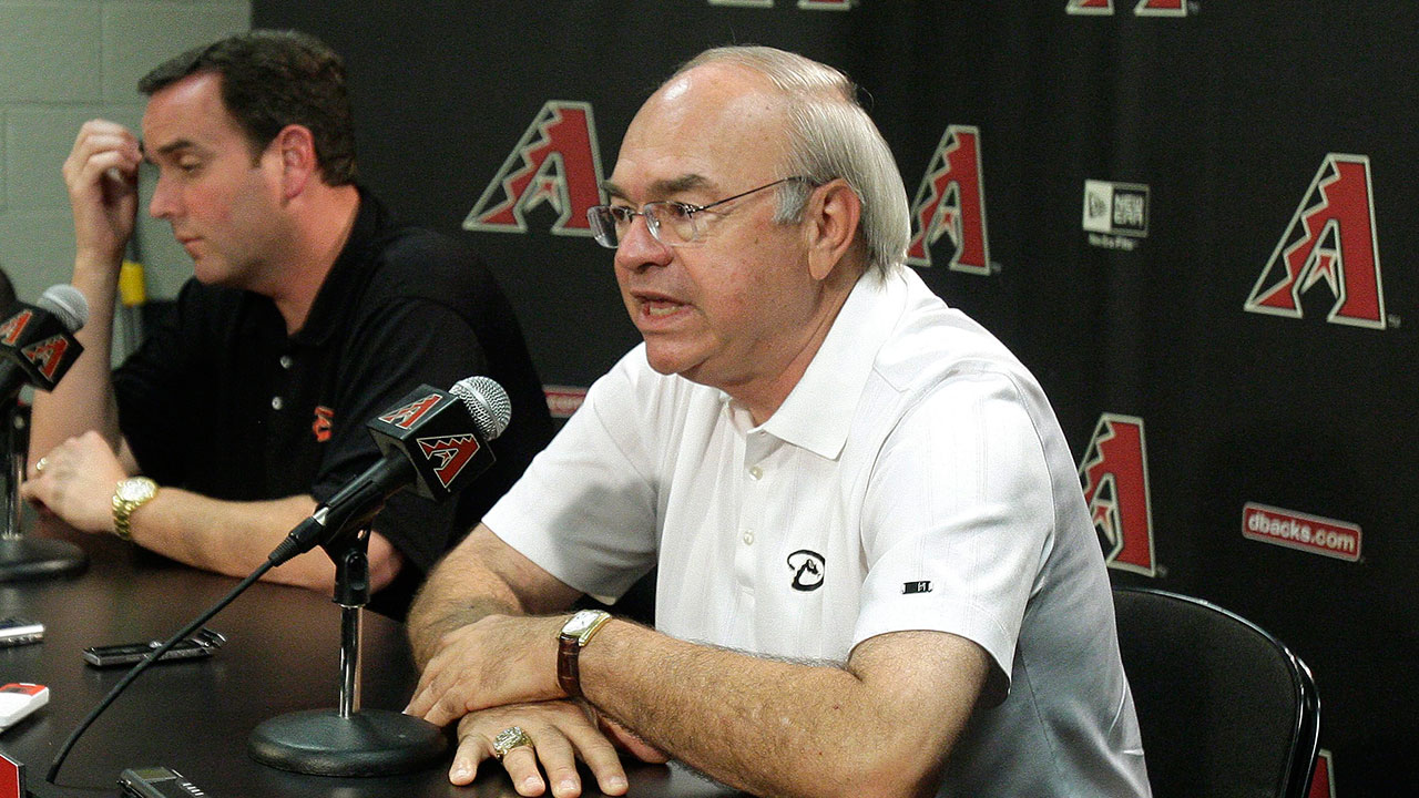 Dbacks sue county to look into other stadium options