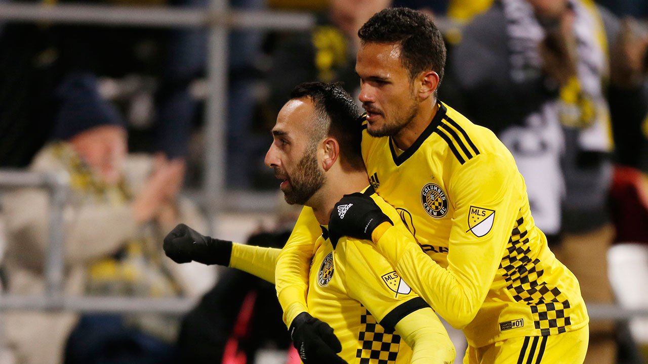Columbus takes advantage of short-handed NYCFC in first leg